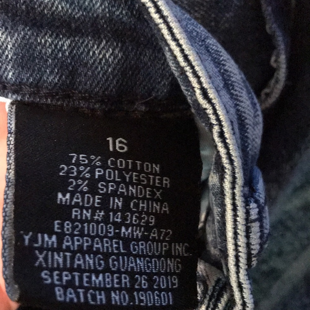 Jeans - Picture 3 of 4